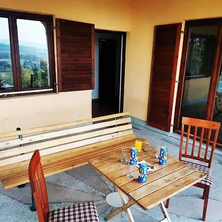 Dom wakacyjny Sumadijska Panorama Topola